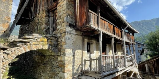 RUSTICO DEL 1700 DA RISTRUTTURARE